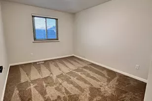 494 E Apple Blossom Dr, Pleasant Grove, UT 84062 - Photo 18