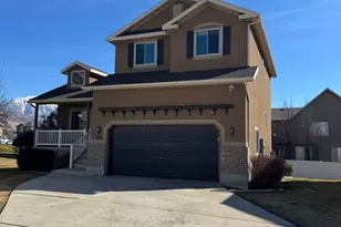 494 E Apple Blossom Dr, Pleasant Grove, UT 84062 - Photo 1