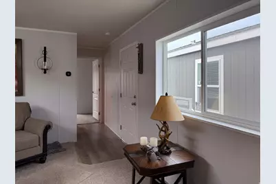 493 Valley View Dr, Hyrum, UT 84319 - Photo 6