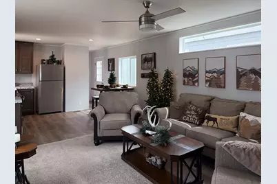 493 Valley View Dr, Hyrum, UT 84319 - Photo 8