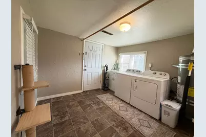 2170 Polk Ave, Ogden, UT 84401 - Photo 10