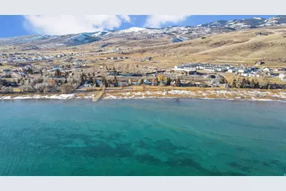 566 N Richland St, Garden City, UT 84028 - Photo 28