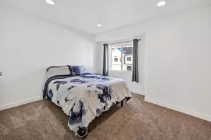 566 N Richland St, Garden City, UT 84028 - Photo 20