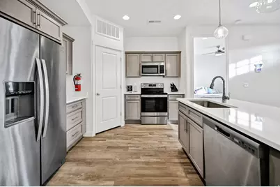 566 N Richland St, Garden City, UT 84028 - Photo 8