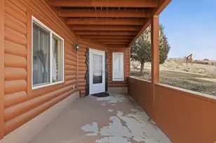 890 N Yarrow Cir W, Garden City, UT 84028 - Photo 2