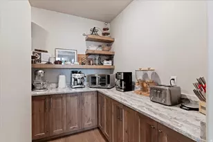 1328 E Orchard Ridge Ln, Kaysville, UT 84037 - Photo 4
