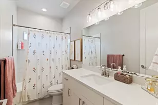 1328 E Orchard Ridge Ln, Kaysville, UT 84037 - Photo 14