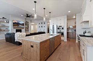 1328 E Orchard Ridge Ln, Kaysville, UT 84037 - Photo 2