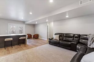 1328 E Orchard Ridge Ln, Kaysville, UT 84037 - Photo 18