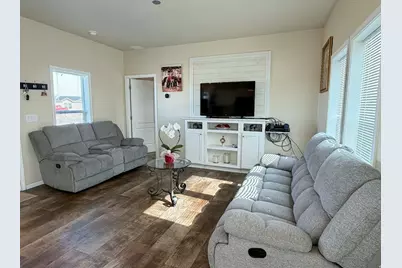 861 W 75 S, Hinckley, UT 84635 - Photo 4