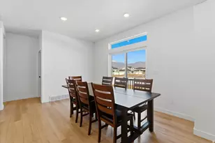 3367 S Pinyon Park Ln, Mapleton, UT 84664 - Photo 10