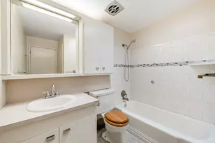 845 E Larkspur Dr, Sandy, UT 84094 - Photo 12