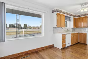 270 E 3rd S, Preston, ID 83263 - Photo 8