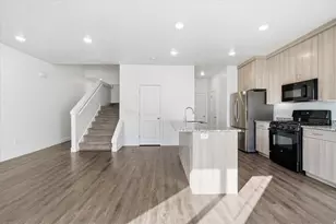 10 S 410 W, Providence, UT 84332 - Photo 4