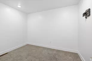 10 S 410 W, Providence, UT 84332 - Photo 12