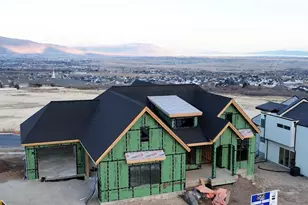 831 N Emery Ln, Elk Ridge, UT 84651 - Photo 2