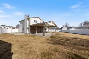 2379 W 13100 S, Riverton, UT 84065 - Photo 28