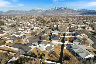 2379 W 13100 S, Riverton, UT 84065 - Photo 36