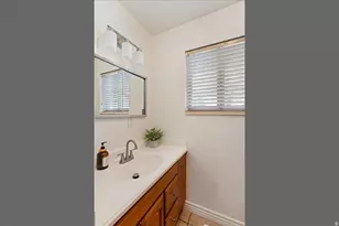 5137 S Burch Creek Dr Dr E, South Ogden, UT 84403 - Photo 20