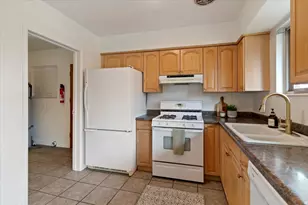 5137 S Burch Creek Dr Dr E, South Ogden, UT 84403 - Photo 12