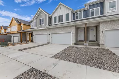 1667 W 2770 S #206, Syracuse, UT 84075 - Photo 2
