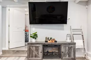 2419 W 3800 S, West Valley, UT 84119 - Photo 14