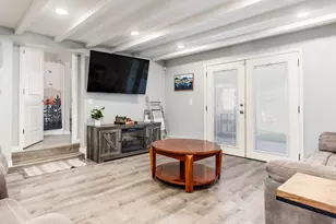 2419 W 3800 S, West Valley, UT 84119 - Photo 10