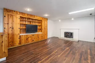 141 E 1650 S, Bountiful, UT 84010 - Photo 18