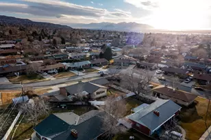 141 E 1650 S, Bountiful, UT 84010 - Photo 32