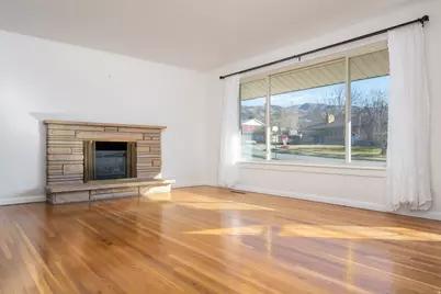 141 E 1650 S, Bountiful, UT 84010 - Photo 10