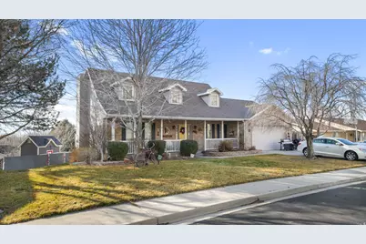 10303 N Cottonwood Dr, Cedar Hills, UT 84062 - Photo 2