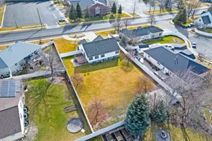 265 Canyon Rd, Providence, UT 84332 - Photo 34