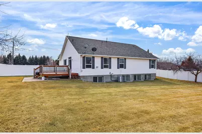 265 Canyon Rd, Providence, UT 84332 - Photo 28