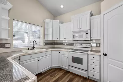 265 Canyon Rd, Providence, UT 84332 - Photo 10