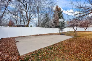 265 Canyon Rd, Providence, UT 84332 - Photo 32