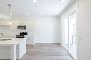 6498 W Morse Creek Cv, Herriman, UT 84096 - Photo 10