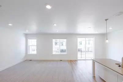 6494 W Morse Creek Cv #3067, Herriman, UT 84096 - Photo 6