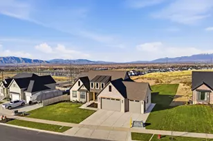 1352 S 315 E, Salem, UT 84653 - Photo 2