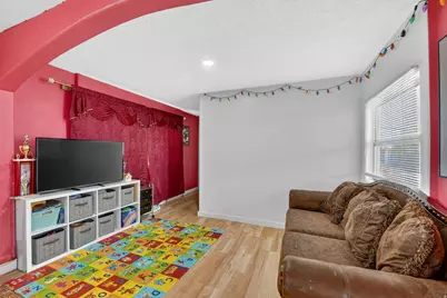 188 Excalibur St #187, North Salt Lake, UT 84054 - Photo 2