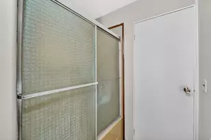 188 Excalibur St, North Salt Lake, UT 84054 - Photo 10