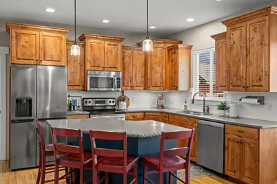 1062 E 350 S, Springville, UT 84663 - Photo 6