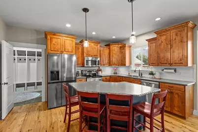 1062 E 350 S, Springville, UT 84663 - Photo 4