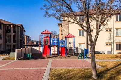 303 W 650 N #I, Centerville, UT 84014 - Photo 22