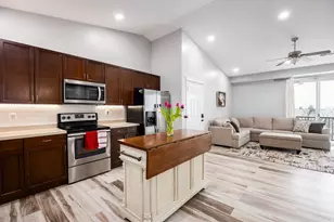 303 W 650 N, Centerville, UT 84014 - Photo 16