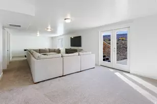 2179 S Beachcomber Ln, Garden City, UT 84028 - Photo 10