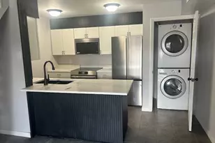 1196 E Waterside Cv S, Sandy, UT 84047 - Photo 4