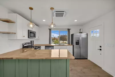 2112 E Honeycomb Dr, Saint George, UT 84790 - Photo 18