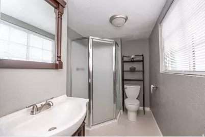 6276 W Contadora Dr, West Valley, UT 84128 - Photo 16