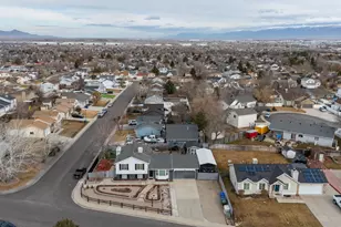 6276 W Contadora Dr, West Valley, UT 84128 - Photo 24