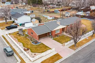 406 W 600 N, Lehi, UT 84043 - Photo 2